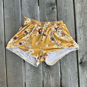 Stella Tweed Yellow Floral Short; Medium - Large